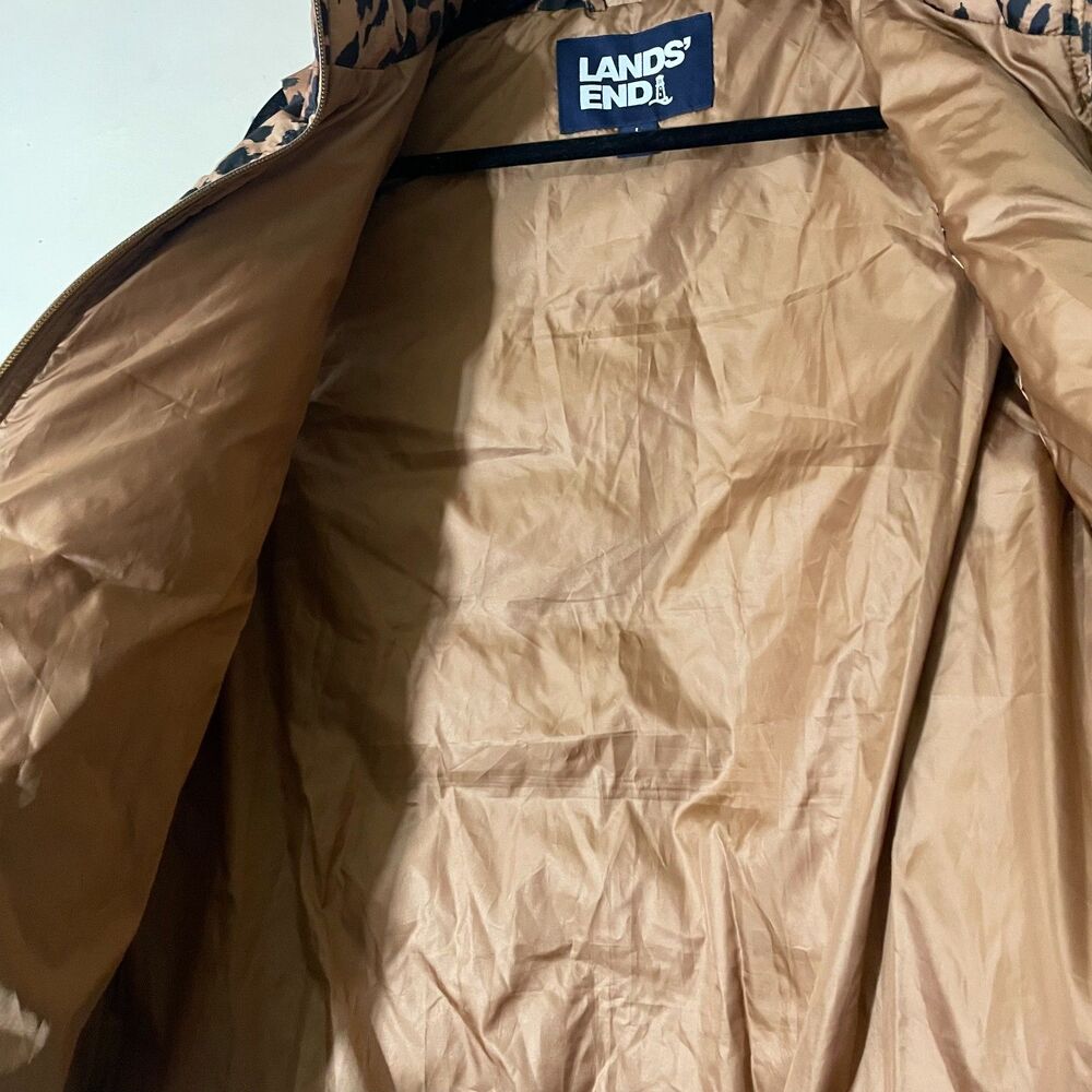 Lands End Women’s Cheetah Animal Print Puffer Vest 600 Down Zip Up SZ L 14/16 - Picture 9 of 11